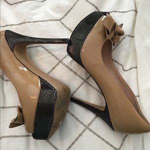 Jessica Simpson high heels